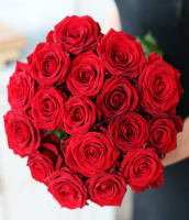 17 красных роз 17 красных роз