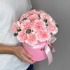 Букет_Коробочка из нежно-розовых гвоздик