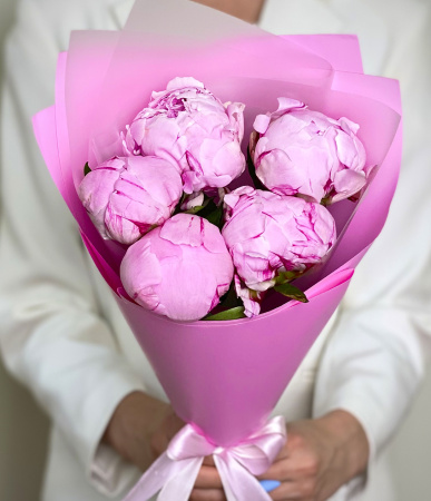 Букет_5 розовых пионов