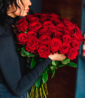 51 красных роз 51 красных роз