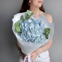 Нежный букет гортензия и эвкалипт Нежный букет гортензия и эвкалипт