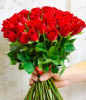 35 красных кенийских роз 35 красных кенийских роз